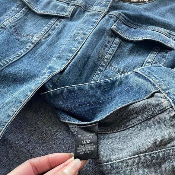 Tahari Embellished Bead Sequin Neckline Denim Jacket - Picture 7 of 8